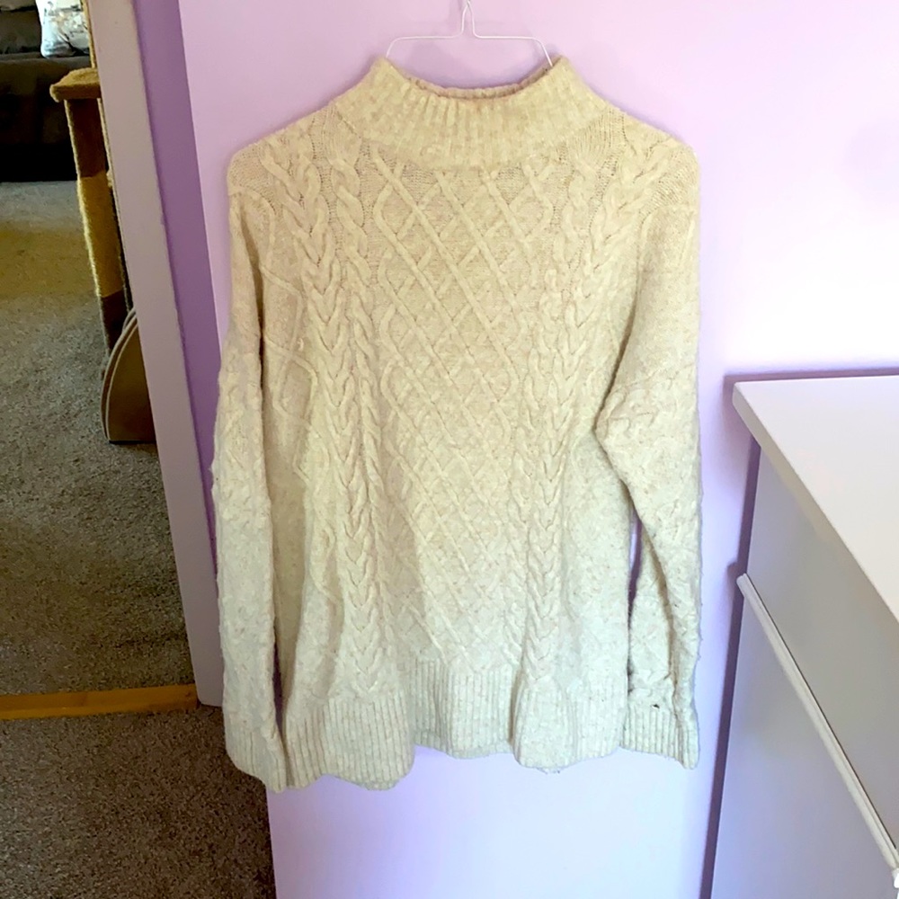 Cashmere sweater